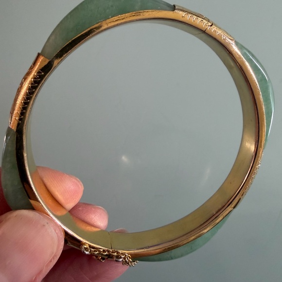 Vintage Jade Square Bangle Bracelet w/ Gold Inlay – Sterling Silver 925 - Picture 4 of 15
